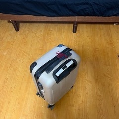 スーツケース2の画像