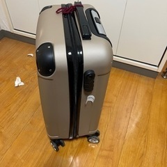 スーツケース2の画像