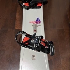 スノーボード板（モロー）＋ビンディング（バートン）