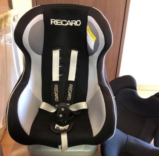 【本日お値下げしました‼️】レーサー大人気のRECARO スタートプラスi チャイルドシート