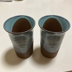 素焼き＋ブルー系のコップ2個セット約7.5×11cm