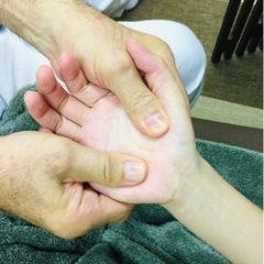 肩こりに⁉️「ドライハンドスパ‼️」