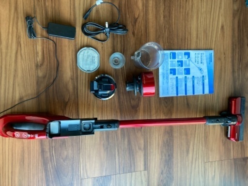 取引中　東芝　コードレス掃除機　トルネオ　VC-CL1300