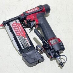 【苫小牧バナナ】makita/マキタ 高圧 ピンタッカ ネイル15～50mm AF502HP エアダスタ付き 動作OK 状態良好♪