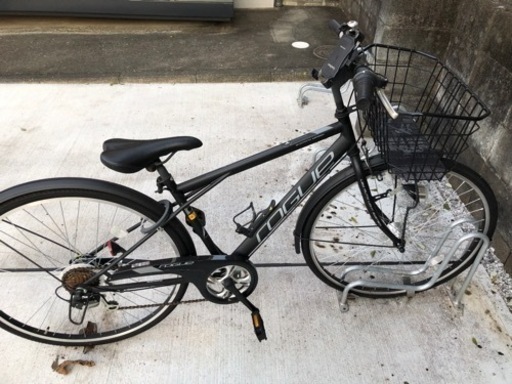 クロスバイク　ギア6段階　一年使用　携帯ホルダー自転車カバー付