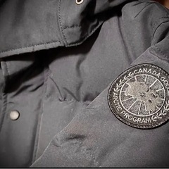 極美品　カナダグース  ブラックレーベル　ウィンダム　XSの画像