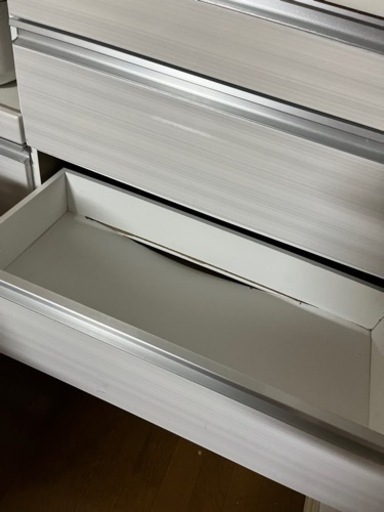 横型の食器棚 美品（決まりました）