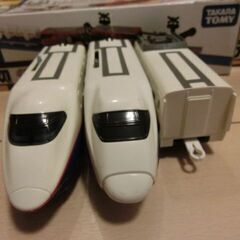 プラレール　情景部品5点と車両２編成の7点セット№Cの画像