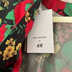 【TOGA ARCHIVES×H&M】花柄ワンピース サイズ38の画像