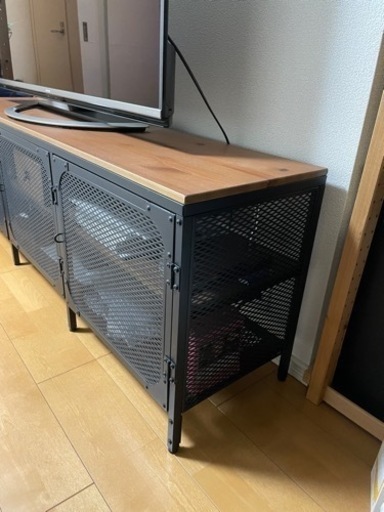 テレビボード　テレビ台　IKEA