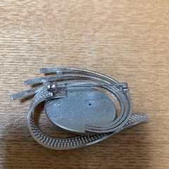 ブローチの画像