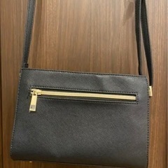 ショルダーバッグの画像