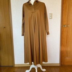 新品のワンピース。