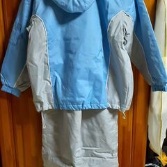 ★★お値引き！！スキーウェア上下セット140cmの画像