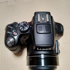 LUMIX DMC-FZ200ほぼ無傷美品ネオ一眼レフ