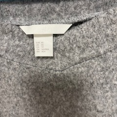 H&M レディース ニットの画像