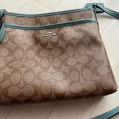 coach ショルダーバッグの画像
