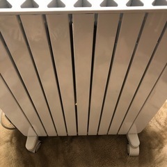 お値下げ　デロンギ　オイルヒーター　dragon ドラゴンデジタルの画像