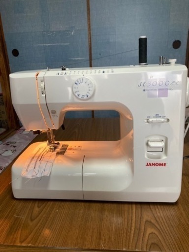 ジャノメ家庭用ミシンJE-3000EX