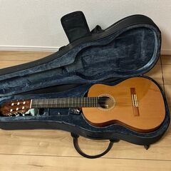 NIIBORI 新堀ギター クラッシックギター本体およびケース