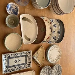 食器一式で引き取って頂ける方にお譲りしますの画像