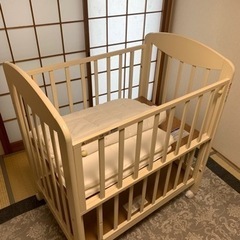 ベビーベッドをお売りします！