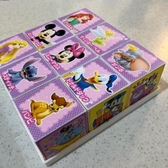 ディズニー　ブロックパズル　6面体パズルの画像