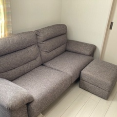 中古】三島駅のソファを格安/激安/無料であげます・譲ります