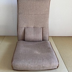（決まりました）【無料】島忠で購入した座椅子の画像