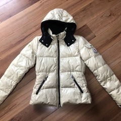 【美品】【クリーニング済】モンクレール  MONCLER ダウン...