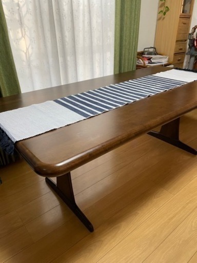 配送可能　大きめ180cm家庭用ダイニングテーブル　昭和北欧風　木製　机　天然木　完成品