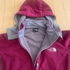 ノースフェイス　暖かいパーカー　ジャケットの画像