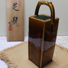 九谷焼　陶秀　四角　花瓶　　花入　未使用　箱あり　骨董品の画像