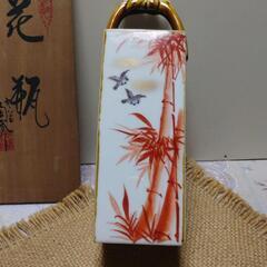 九谷焼　陶秀　四角　花瓶　　花入　未使用　箱あり　骨董品の画像