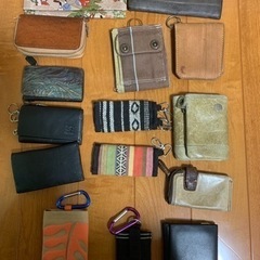 財布、ポーチ、キーケース多数