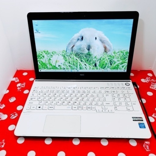 A-18初心者歓迎/光沢ツヤツヤ/サクサク/白くて可愛いパソコン♪