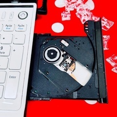 A-18初心者歓迎/光沢ツヤツヤ/サクサク/白くて可愛いパソコン♪の画像