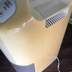除湿機　コロナ　2013年製の画像
