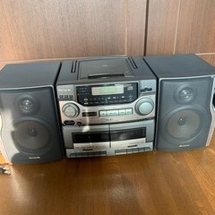 CD、ラジカセ