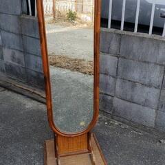 姿見の画像