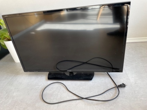 32インチ　液晶テレビ　SHARP LED AQUOS