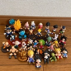 中古自宅保管ドラゴンボールフィギュア48体セットの画像