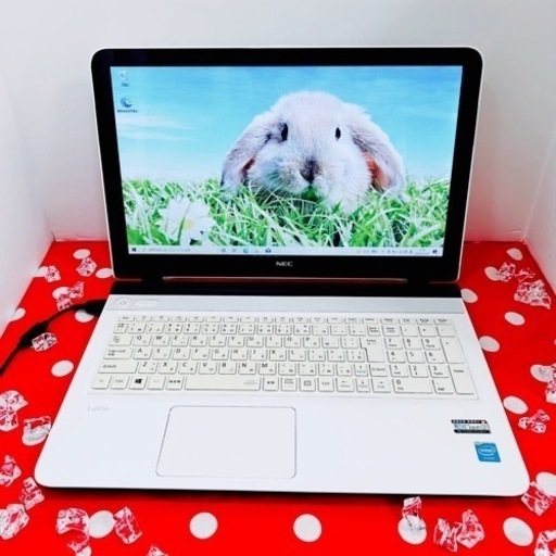 A-19初心者歓迎/光沢ツヤツヤ/サクサク/白くて可愛いパソコン♪