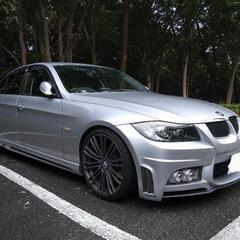 【1月限定価格　低走行平成17年式カスタムBMW320】の画像