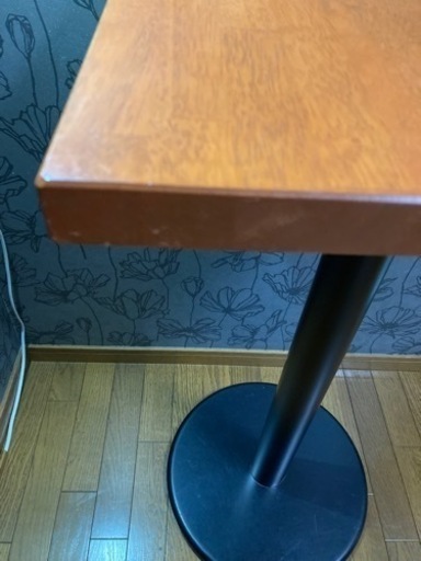 【値下げ】テーブル　イス2脚セット