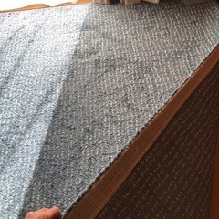 使用1年IKEAカーペット約235 x 170cmの画像