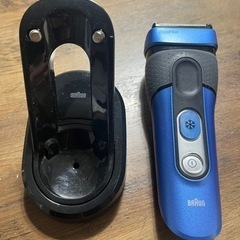 ひげそり　ブラウン社　の画像