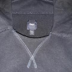 レディースGAPパーカーの画像