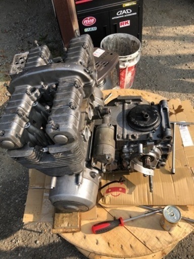 ZX400AE エンジン　ゼファー　部品取り