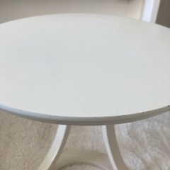 LOTUSサイドテーブルの画像